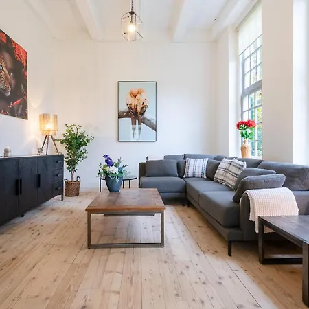 ホテル De Zwaluwenburg