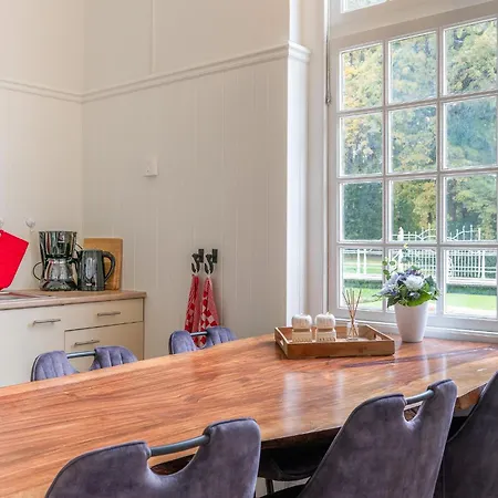 ホテル De Zwaluwenburg