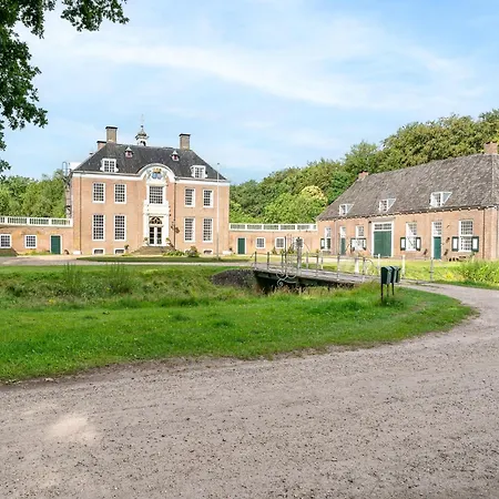 Hotel Zwaluwenburg 4 't Harde