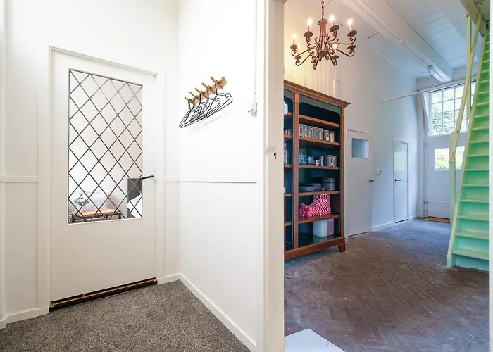 De Zwaluwenburg Hotel